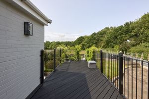 Photo 27- click for photo gallery